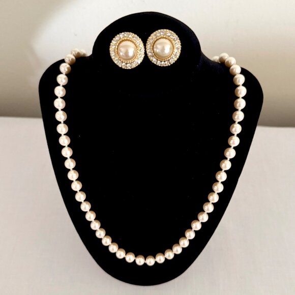 Jewelry - Vintage 1980s Hand Knotted Faux Pearl Necklace Set 14K GF Clasp 30in